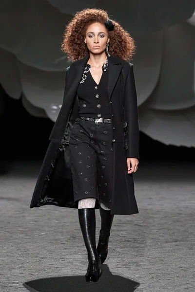 Look 6